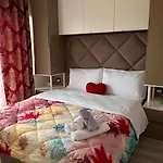 Kompleksi Cfn Hotel *
