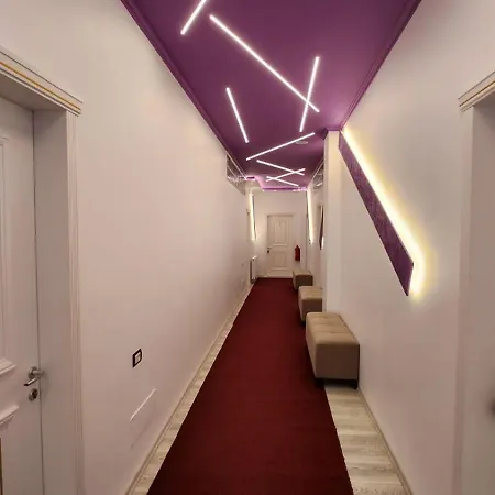 Kompleksi Cfn Albania Ξενοδοχείο