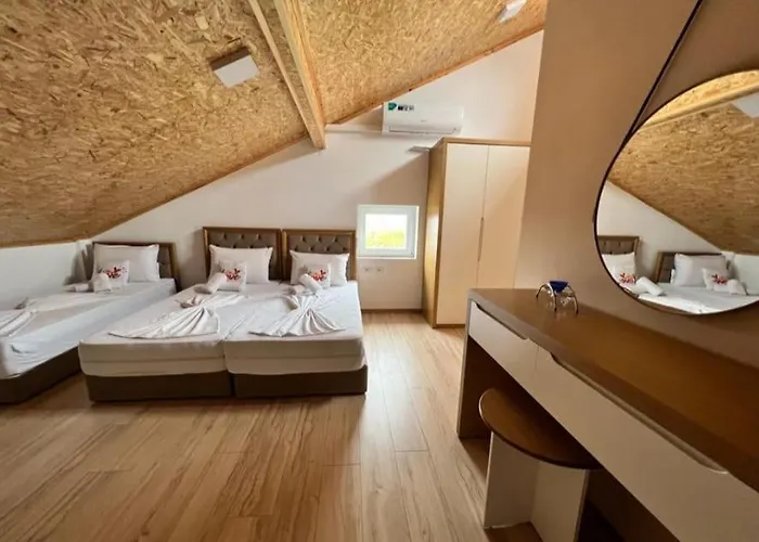Kompleksi Cfn Hotell Bucimas