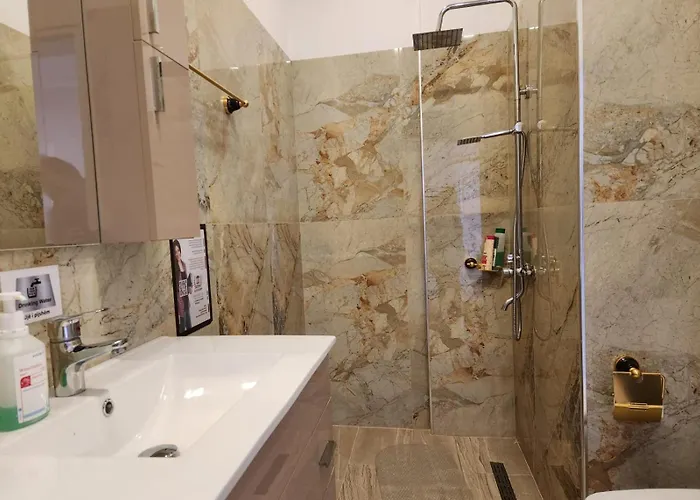 Hotell Kompleksi Cfn Bucimas