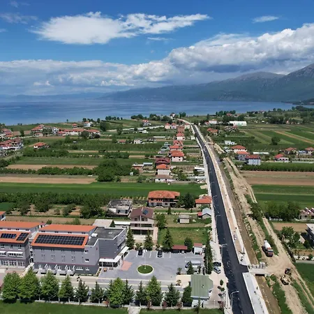 Kompleksi Cfn Albania ホテル Bucimas