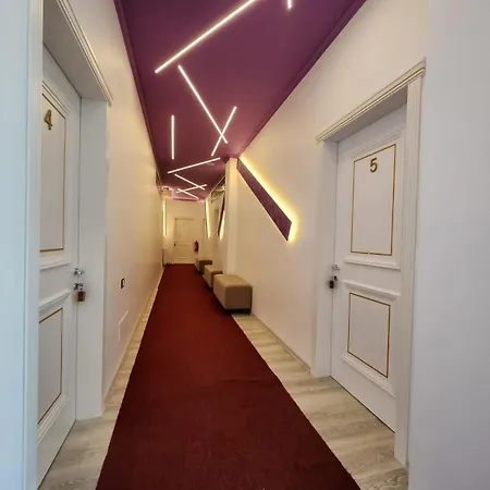 Kompleksi Cfn Albania * Bucimas