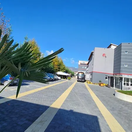 Kompleksi Cfn Albania *