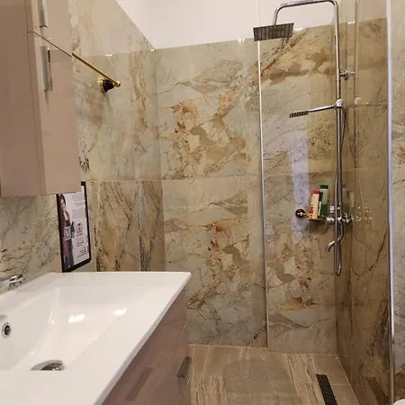 Hotel Kompleksi Cfn Albania Bucimas