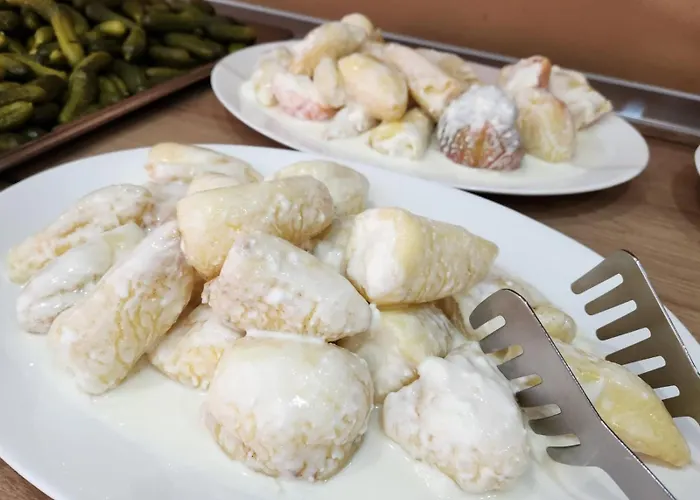 Kompleksi Cfn Albania * Bucimas