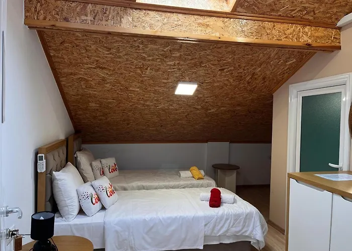 Hotel Kompleksi Cfn Albania Bucimas